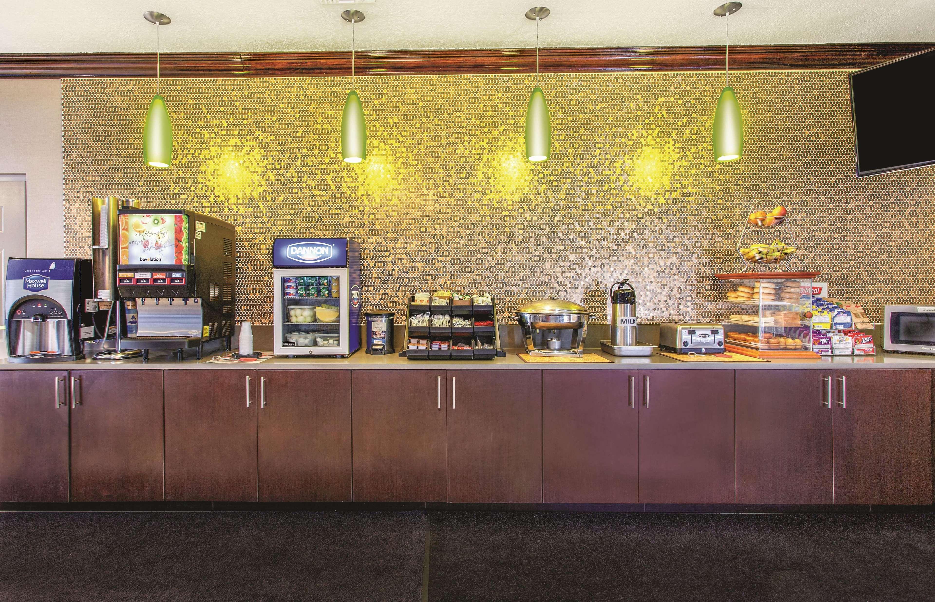 La Quinta By Wyndham Tampa Bay Area-Tampa South Hotel Екстериор снимка