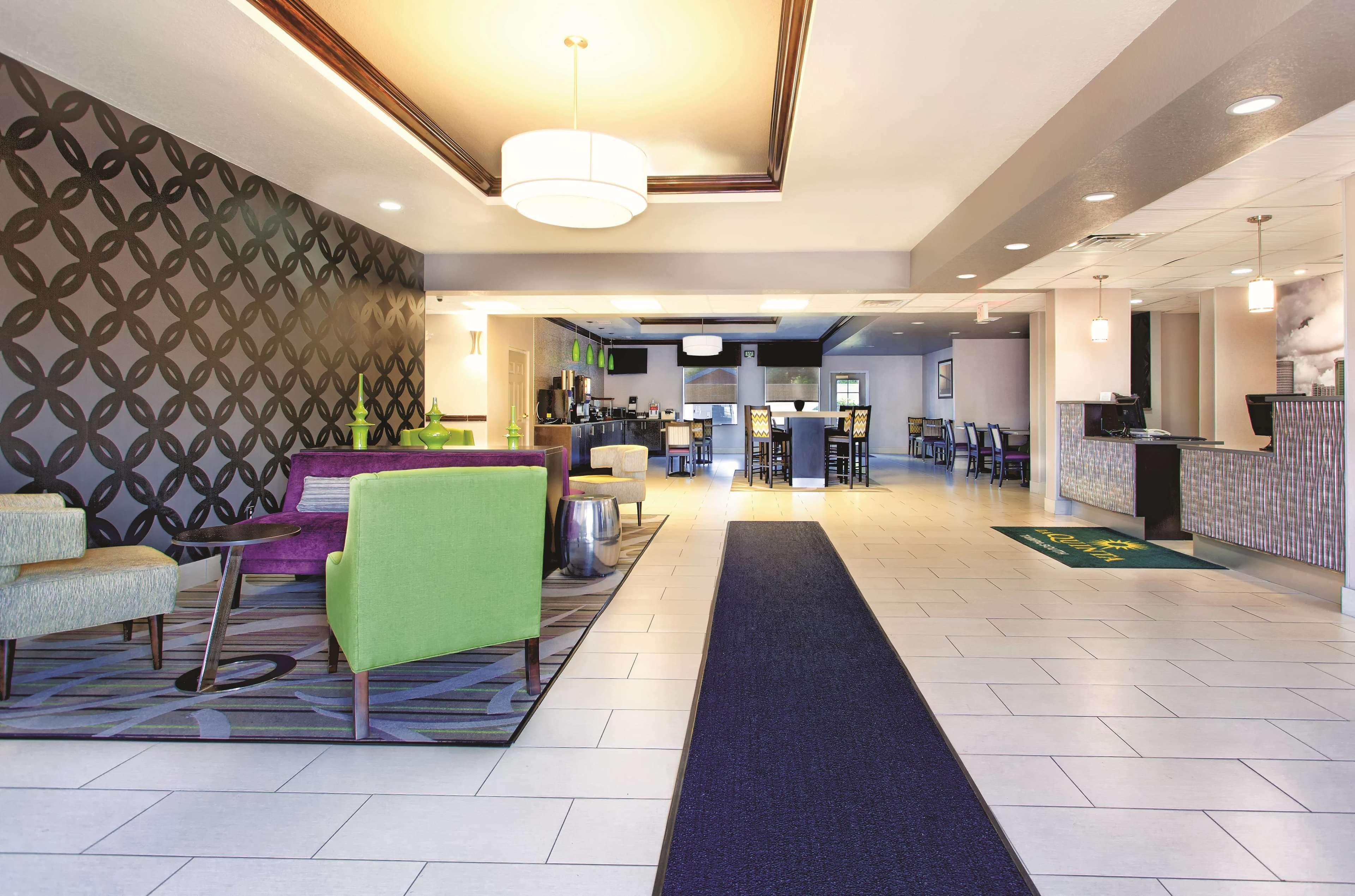 La Quinta By Wyndham Tampa Bay Area-Tampa South Hotel Екстериор снимка