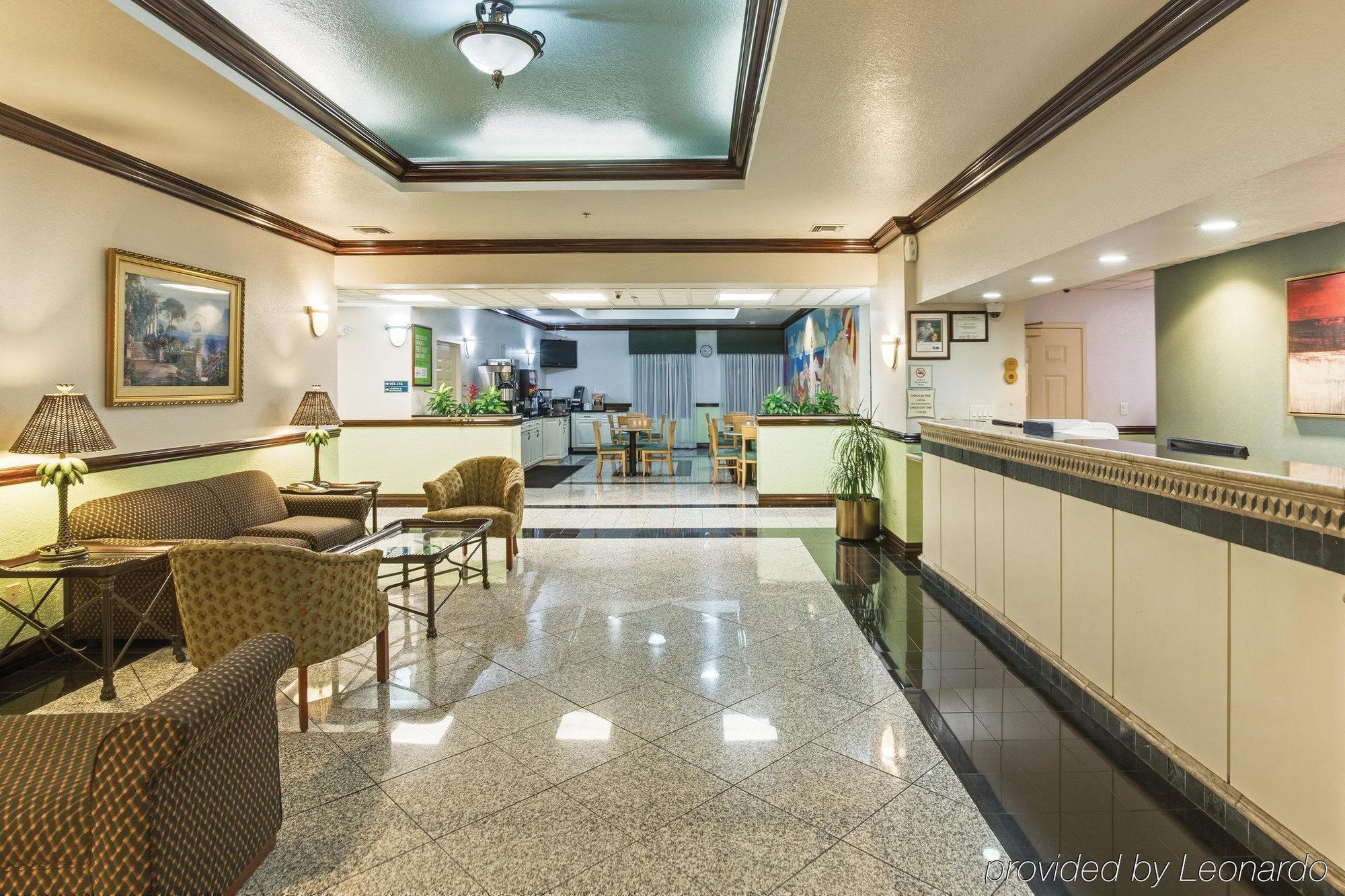 La Quinta By Wyndham Tampa Bay Area-Tampa South Hotel Екстериор снимка