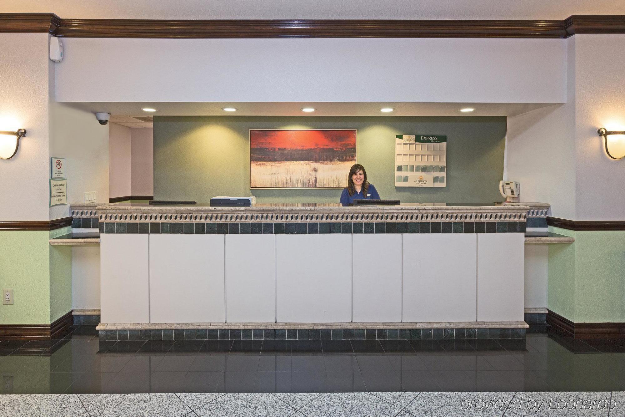La Quinta By Wyndham Tampa Bay Area-Tampa South Hotel Екстериор снимка
